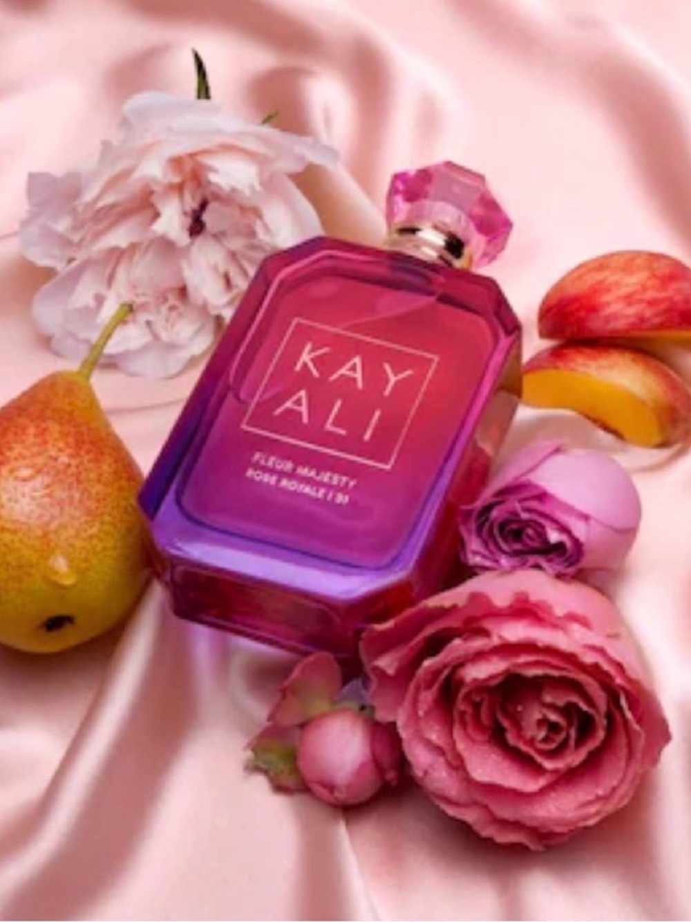 Kayali Fleur Majesty Rose Royale 31 - Picture 3 of 3